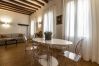 Appartamento a Venezia - Ca' Delle Acque Deluxe Apartment R&R Appartamento a Venezia - Ca' Delle Acque Deluxe Apartment R&R