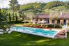 Villa a Lucca - Villa Petra Villa a Lucca - Villa Petra