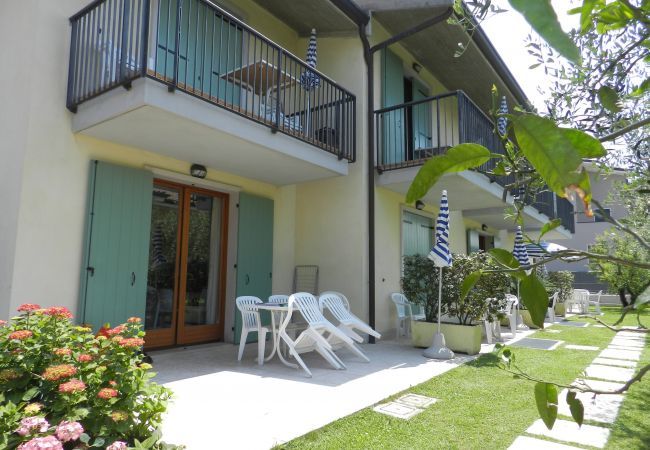 Studio a Lazise - Regarda – Monolocale Residence Allegra con piscina, giardino e wifi