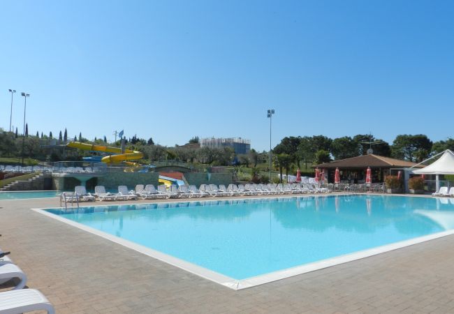 Appartamento a Lazise - ROSA BACCARAT NR 5 Appartamento a Lazise - ROSA BACCARAT NR 5