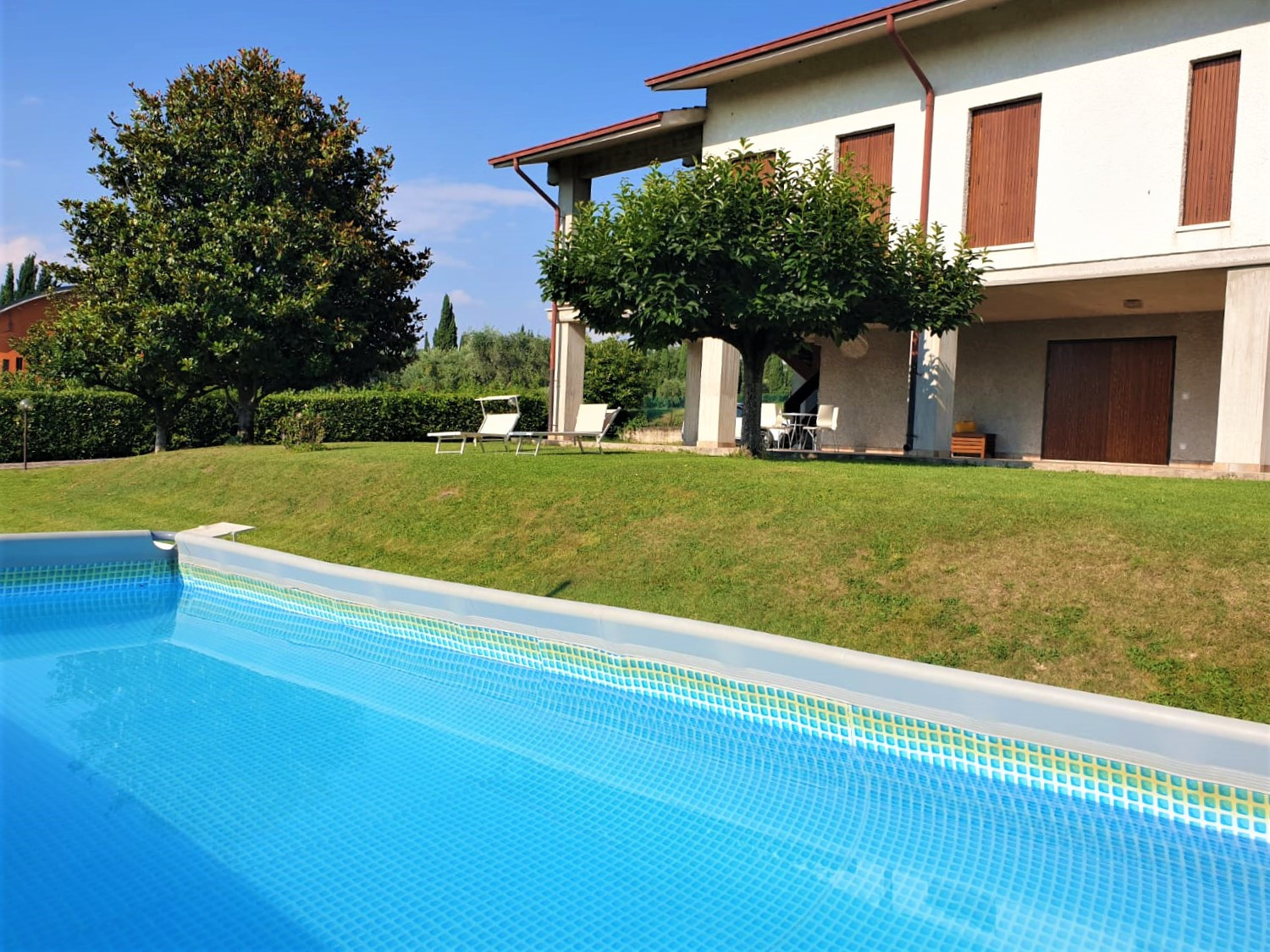 Villa a Lazise - Regarda - Villa Valesana con 3 camere, 2 bagni, giardino e piscina