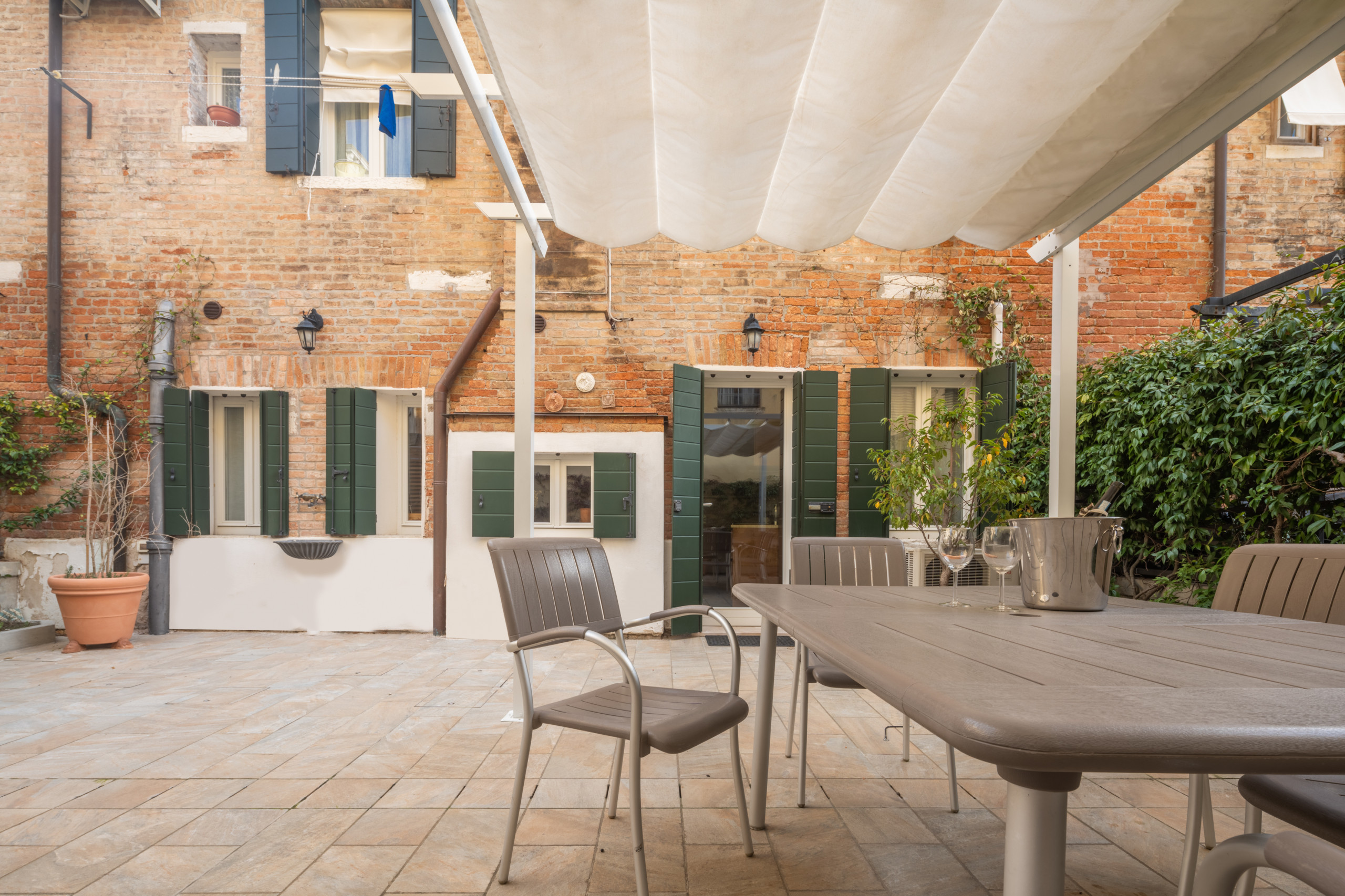  a Venezia - Luxury Garden Mansion R&R