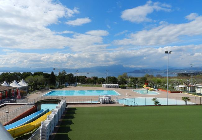 Appartamento a Lazise - Regarda - trilocale Rosa Canina 8 con ingresso al campeggio Park delle Rose e alla spiaggia