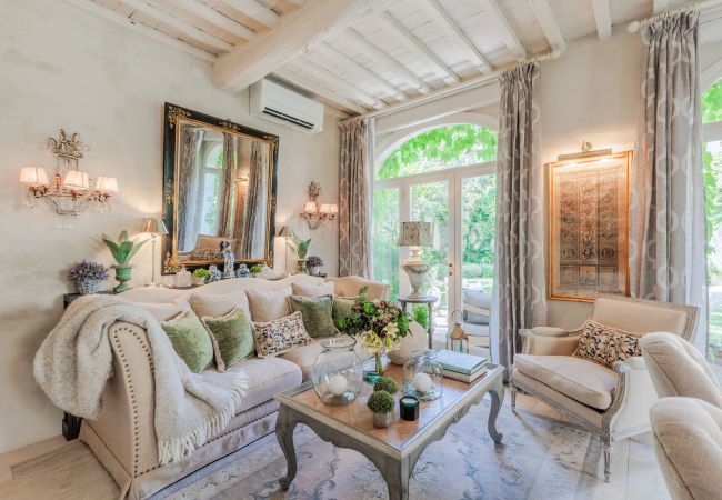 Appartamento a Lucca - La Casina Appartamento a Lucca - La Casina