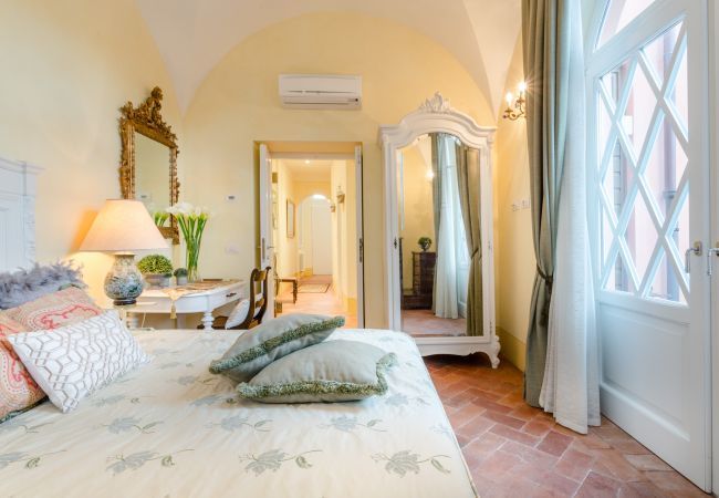 Appartamento a Lucca - Casa Vera Appartamento a Lucca - Casa Vera