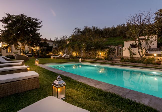 Villa a Capannori - VILLA VALGIANO a Tuscan Country House among the Vineyards - 12 bedrooms and SPA