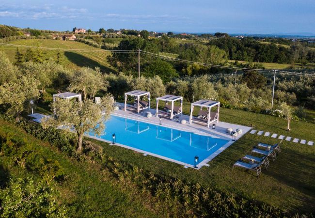 Villa a Montecarlo - Villa Duemani - Pickleball Retreat Villa a Montecarlo - Villa Duemani - Pickleball Retreat