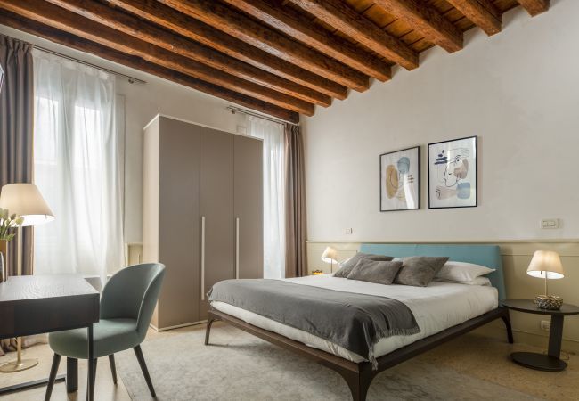 Appartamento a Venezia - Lion Palace Superior R&R Appartamento a Venezia - Lion Palace Superior R&R
