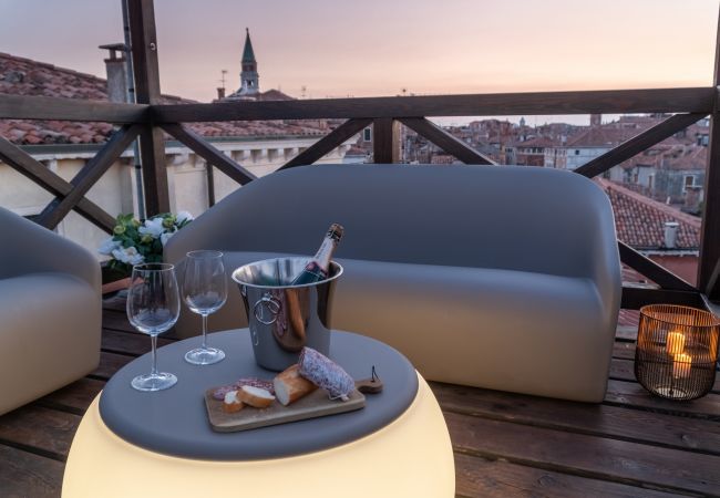 Appartamento a Venezia - Lion Palace Suite Terrace R&R