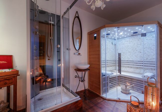 Villa a Capannori - Villa Lorena, a Vintage Family Villa Villa a Capannori - Villa Lorena, a Vintage Family Villa