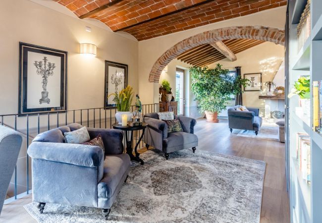 Villa a Orentano - Il Conte Farmhouse Retreat Villa a Orentano - Il Conte Farmhouse Retreat