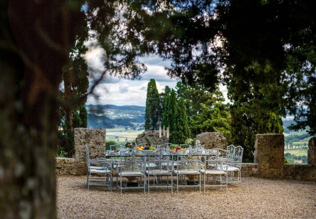 Villa a Cetona - Rocca di Cetona - a Medieval Castle Villa a Cetona - Rocca di Cetona - a Medieval Castle