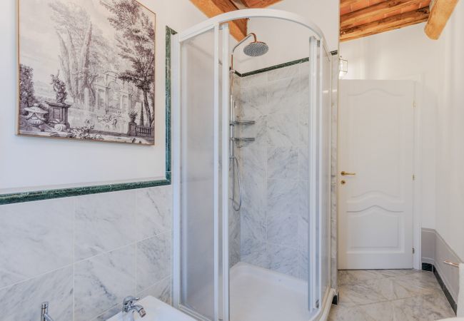 Villa a Pieve di Compito - Villa Aperitivo In Pieve di Compito Villa a Pieve di Compito - Villa Aperitivo In Pieve di Compito