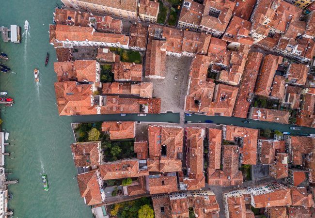 Appartamento a Venezia - Garden Mansion with Private Mooring R&R Appartamento a Venezia - Garden Mansion with Private Mooring R&R