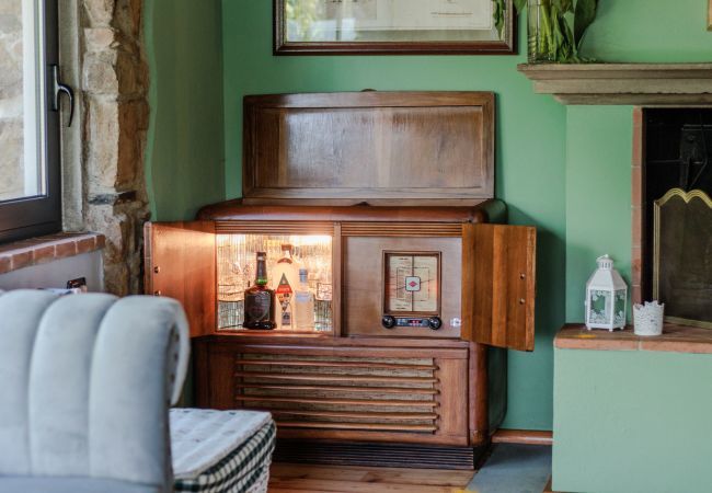 Villa a Pescia - Sospirata Farmhouse Villa a Pescia - Sospirata Farmhouse