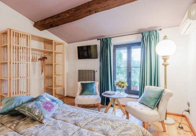 Villa a Pescia - Sospirata Farmhouse Villa a Pescia - Sospirata Farmhouse