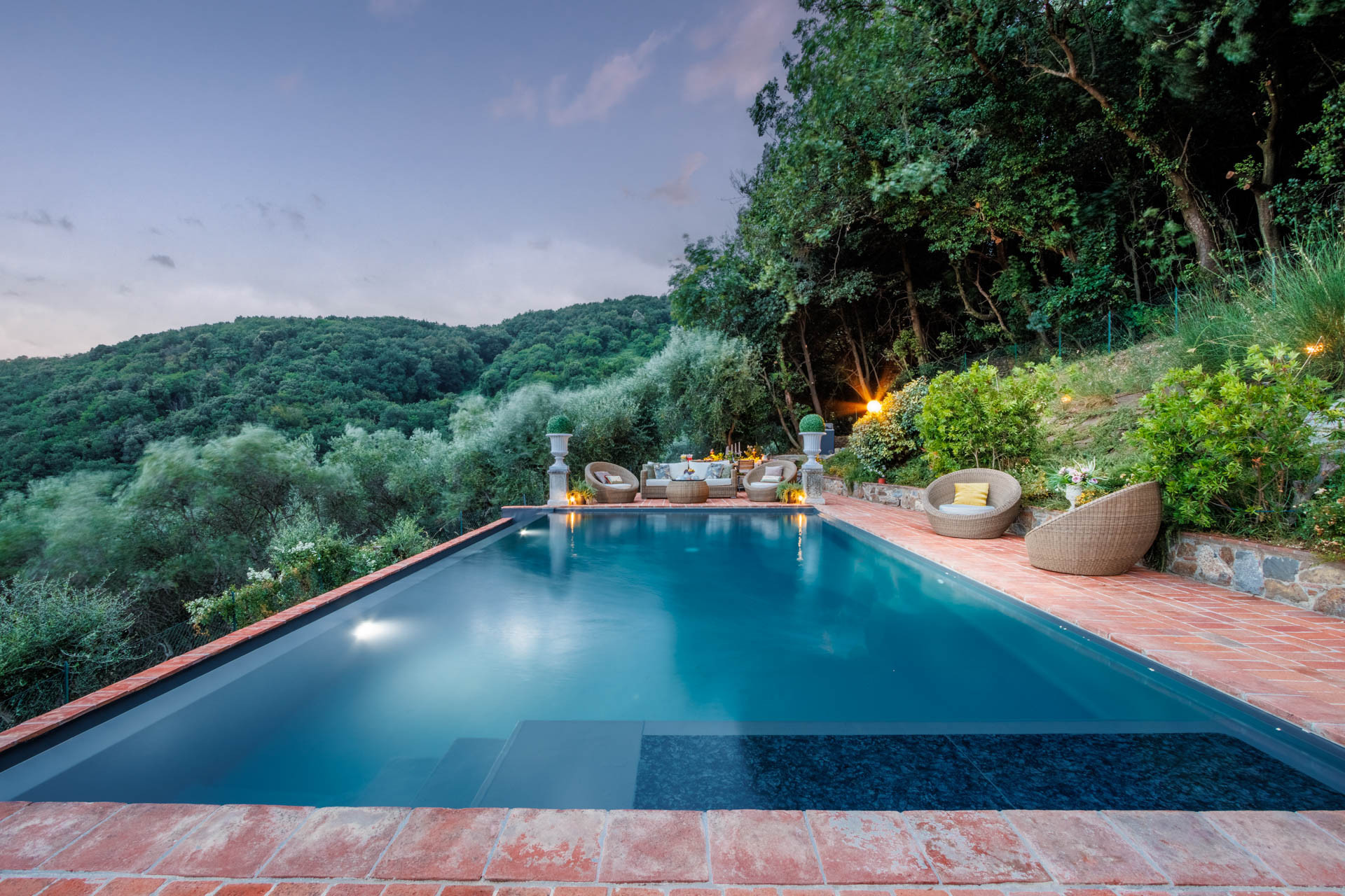 Villa a San Concordio di Moriano - Villa Lina, Luxury Farmhouse with Pool and Amazing View close to Lucca Town Centre