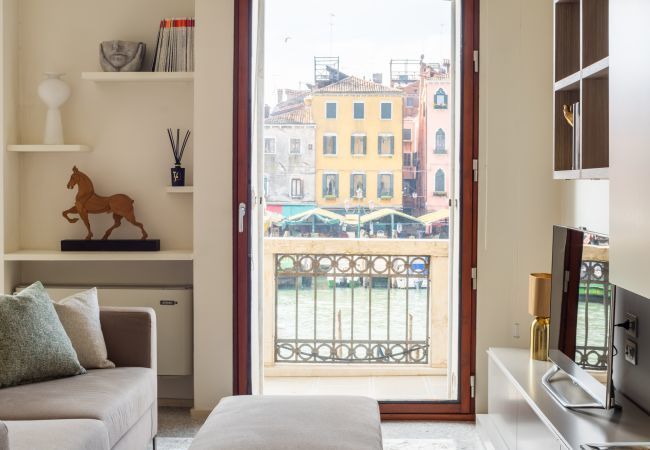 Appartamento a Venezia - Grand Canal Luxury Apartment with Terrace R&R Appartamento a Venezia - Grand Canal Luxury Apartment with Terrace R&R