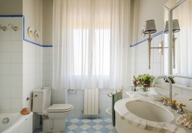 Appartamento a Lido di Camaiore - Ocean Breeze Appartamento a Lido di Camaiore - Ocean Breeze