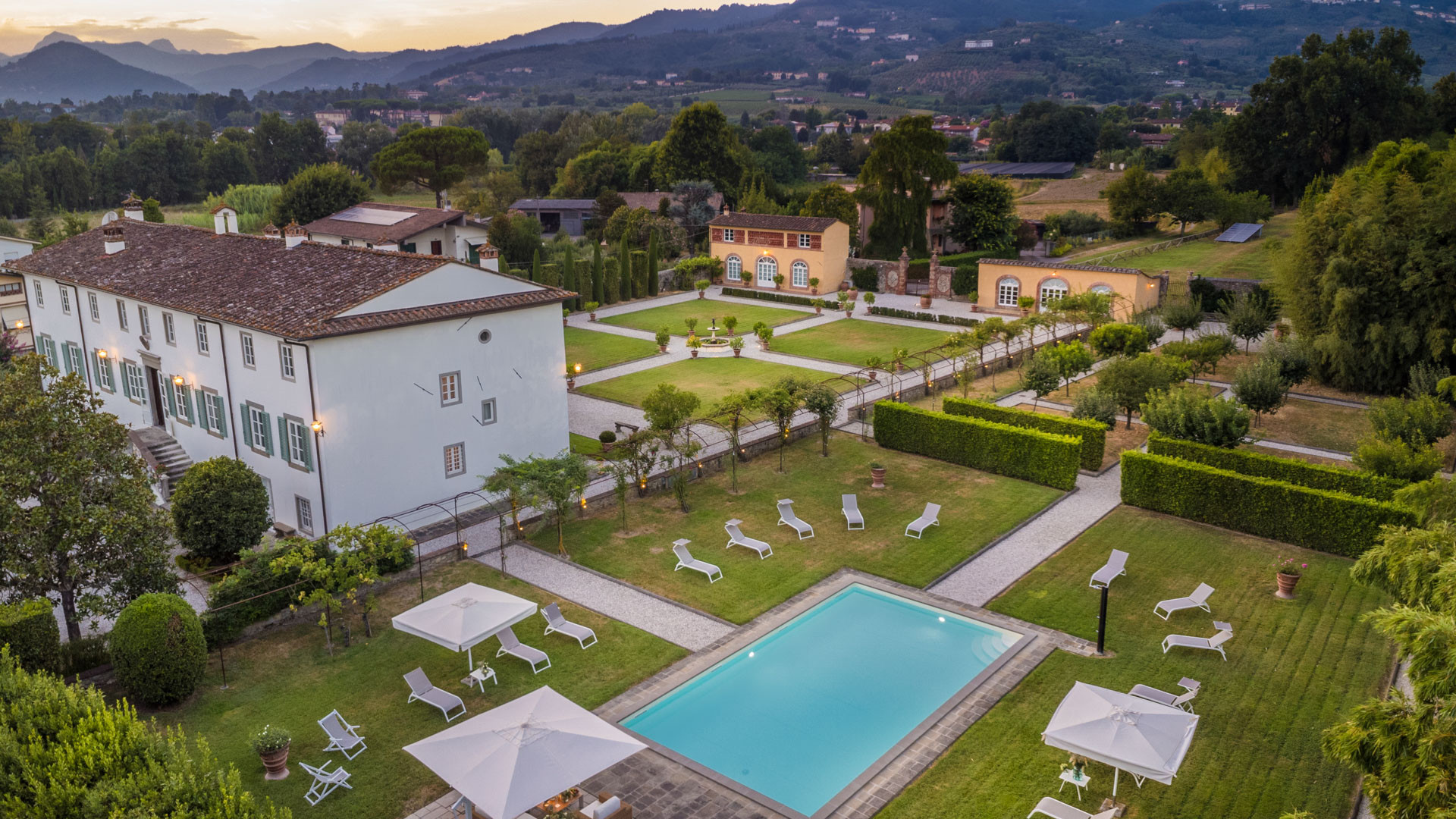 Villa a Capannori - Villa Antica