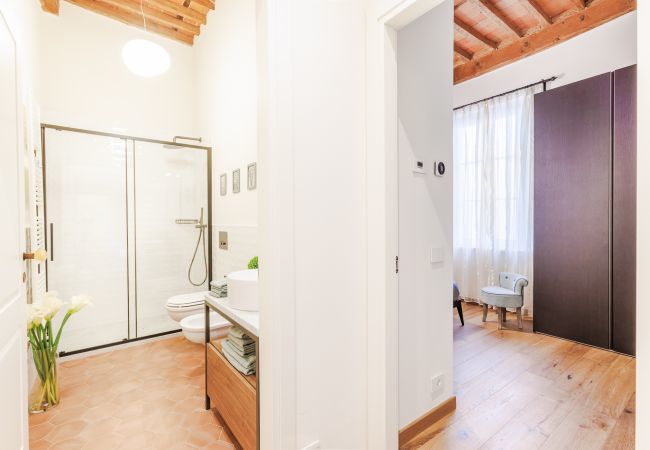 Appartamento a Lucca - Lunavì House Appartamento a Lucca - Lunavì House
