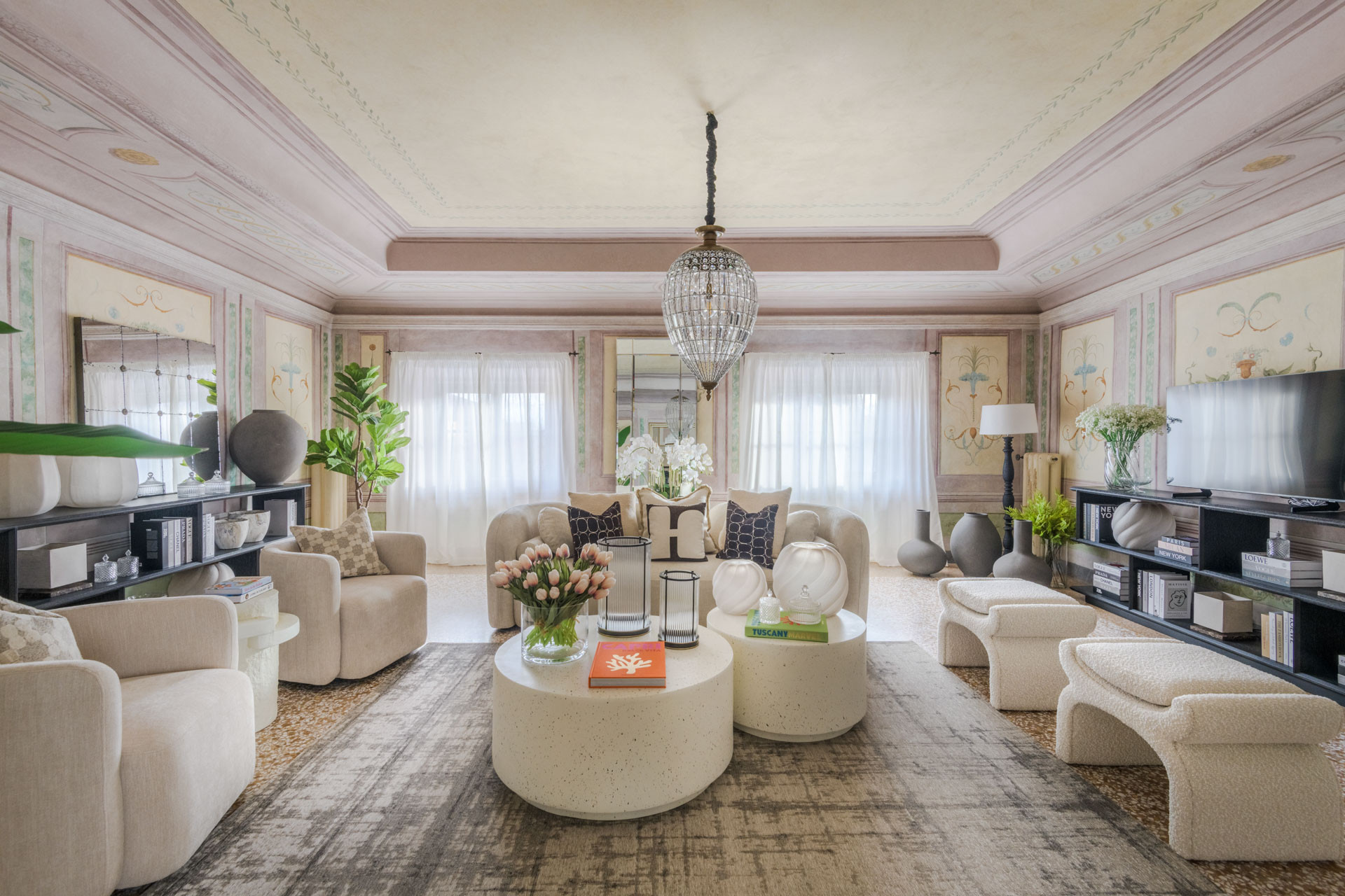  a Lucca - The Marble Penthouse