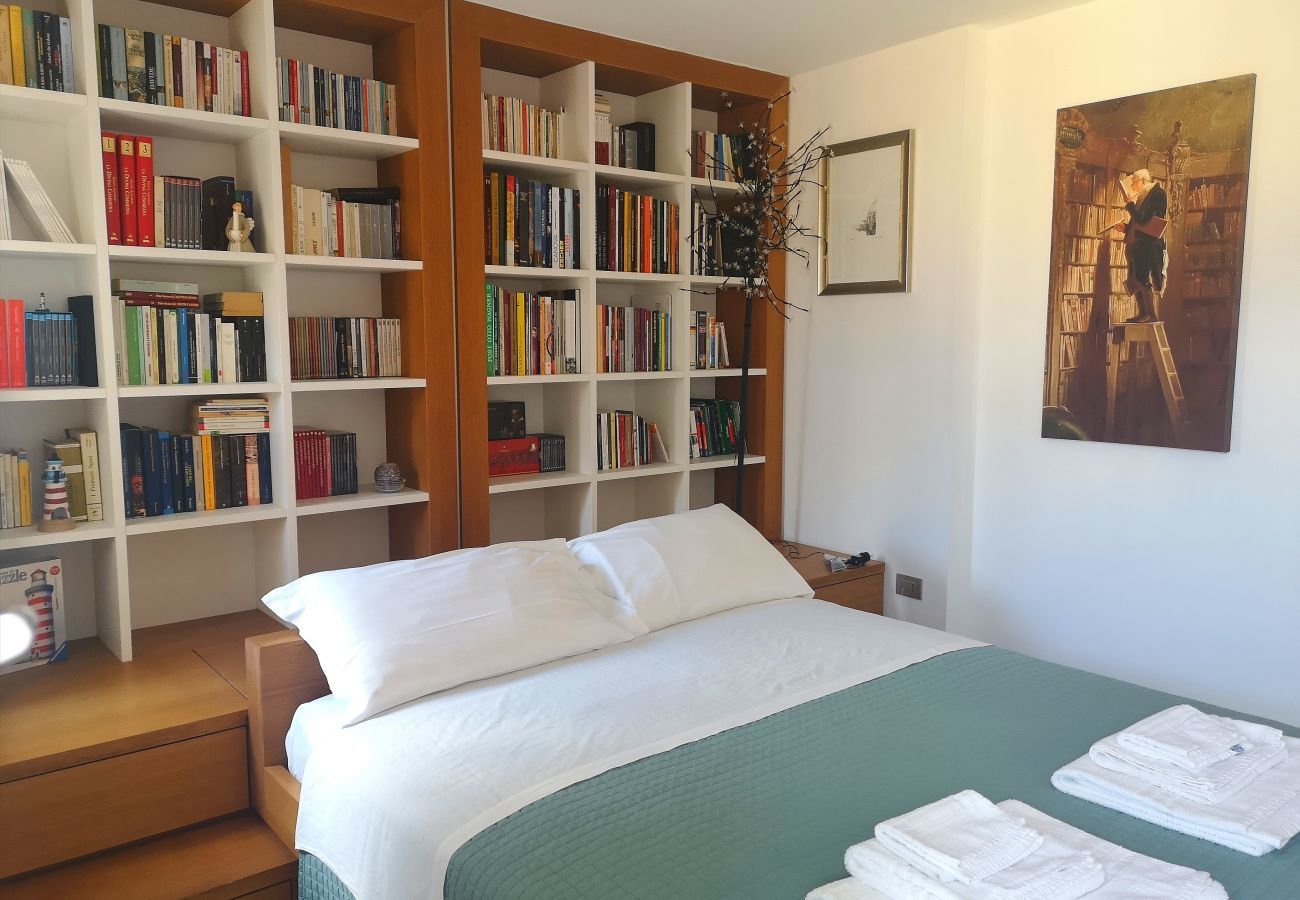 Appartamento a Siracusa - Casa Ines, design apt con terrazzo , by Dimore in Sicily