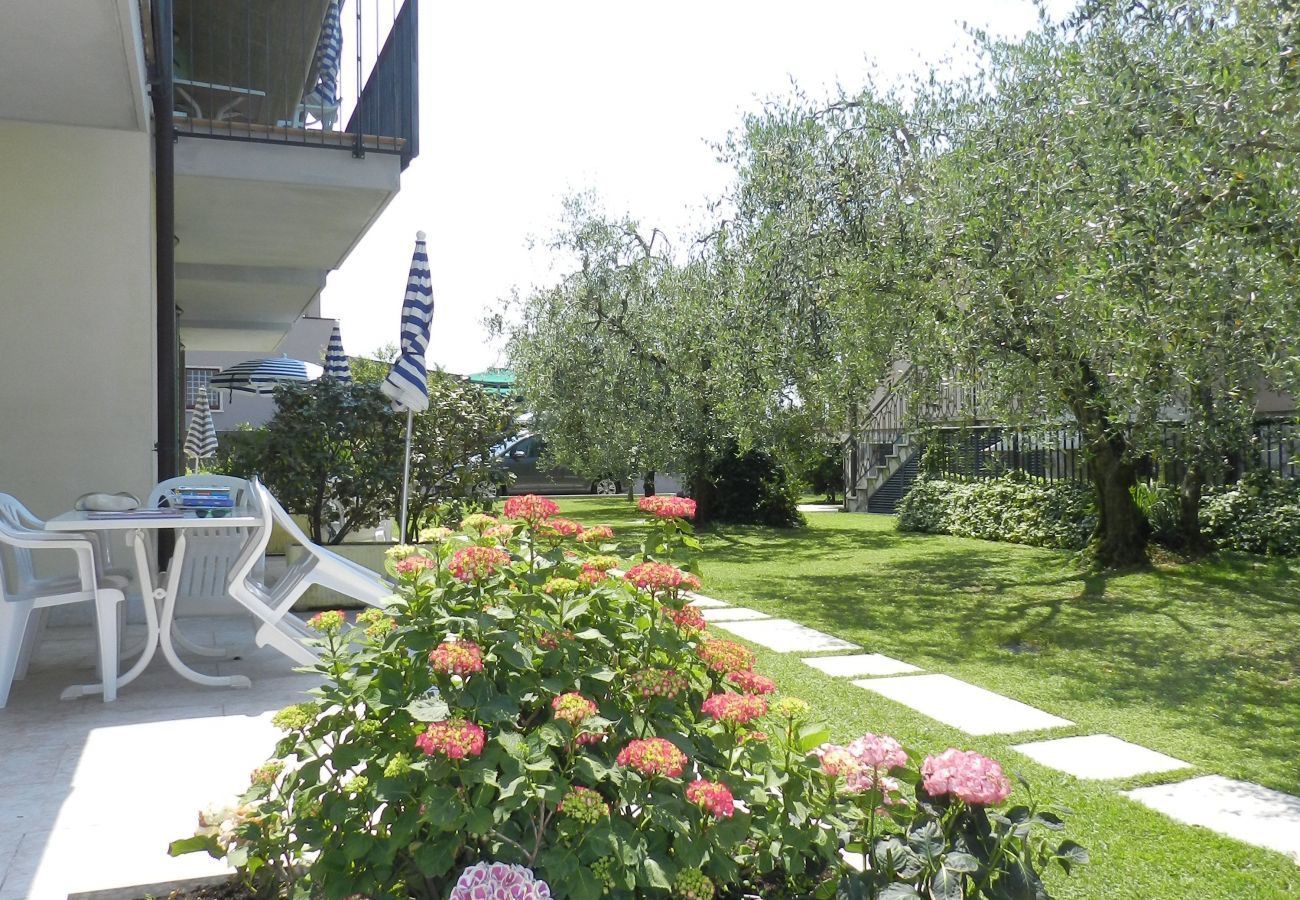Studio a Lazise - Regarda – Monolocale Residence Allegra con piscina, giardino e wifi