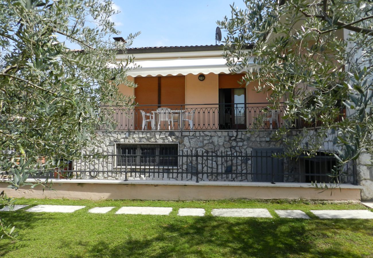 Casa a Lazise - Regarda - Villa Olivi 9 a Lazise con piscina, wifi e terrazza