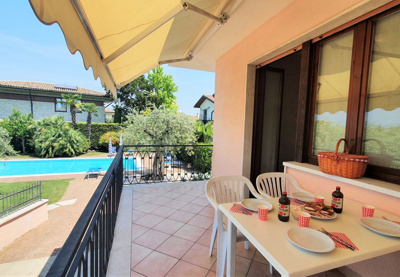 Casa a Lazise - Regarda - Villa Olivi 9 a Lazise con piscina, wifi e terrazza