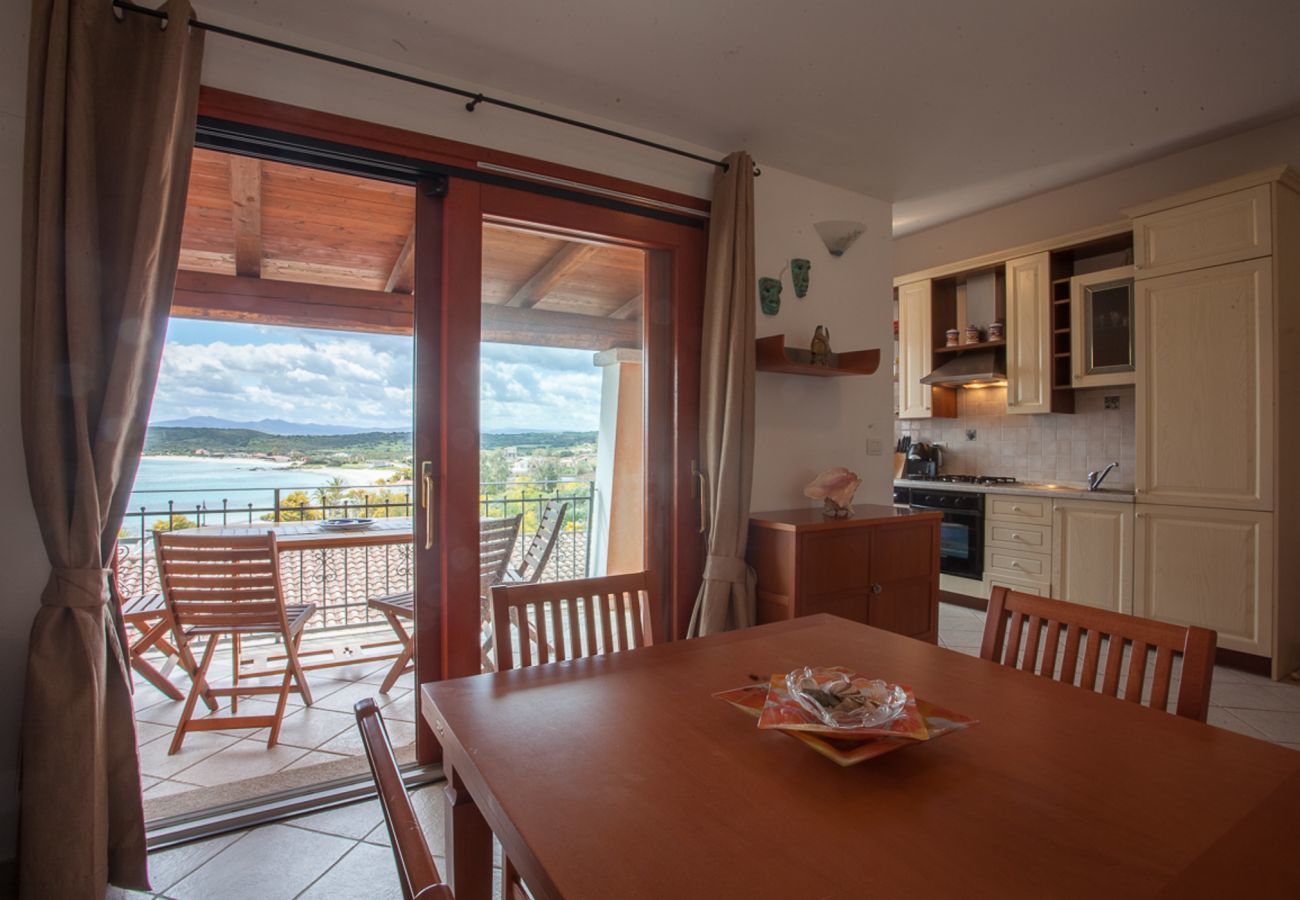 Appartamento a Olbia - Maestrale Flat - vista panoramica 150mt Spiaggia Pittulongu | KLODGE