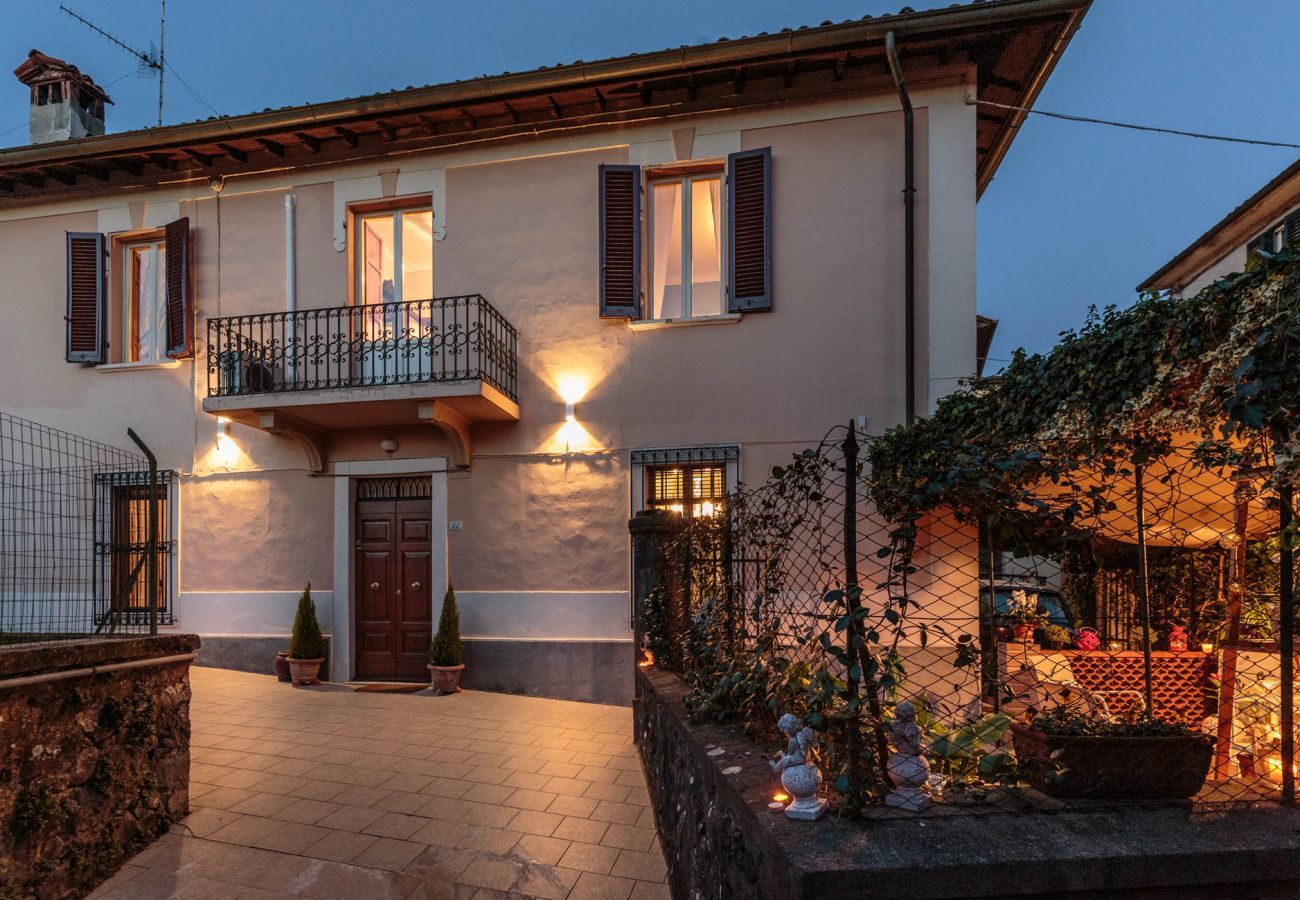 Villa a Barga - ZIA FRANCA HOUSE a luxury house in Barga, Lucca 