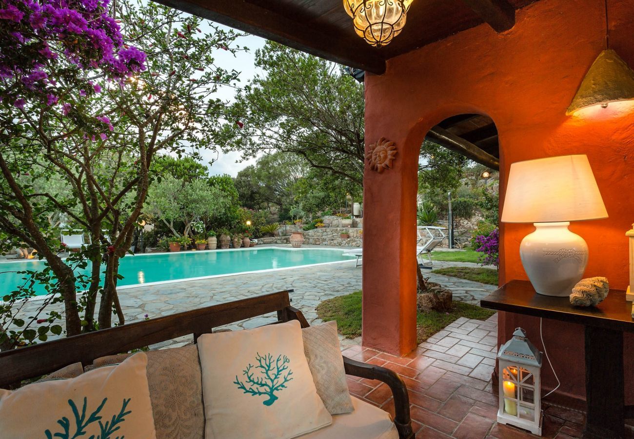 Villa a Santa Teresa Gallura - VILLA FRANCESCA with Private Infinity Pool View over La Maddalena Archipelago