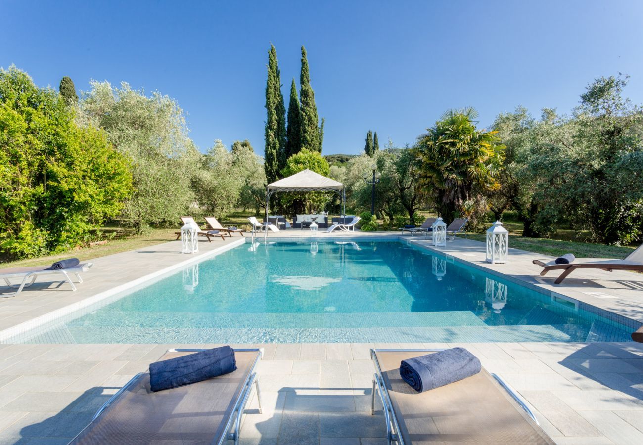 Villa a Gattaiola - Rewind In Style In a Renaissance Villa with Pool among the Vineyards in Lucca Property overview