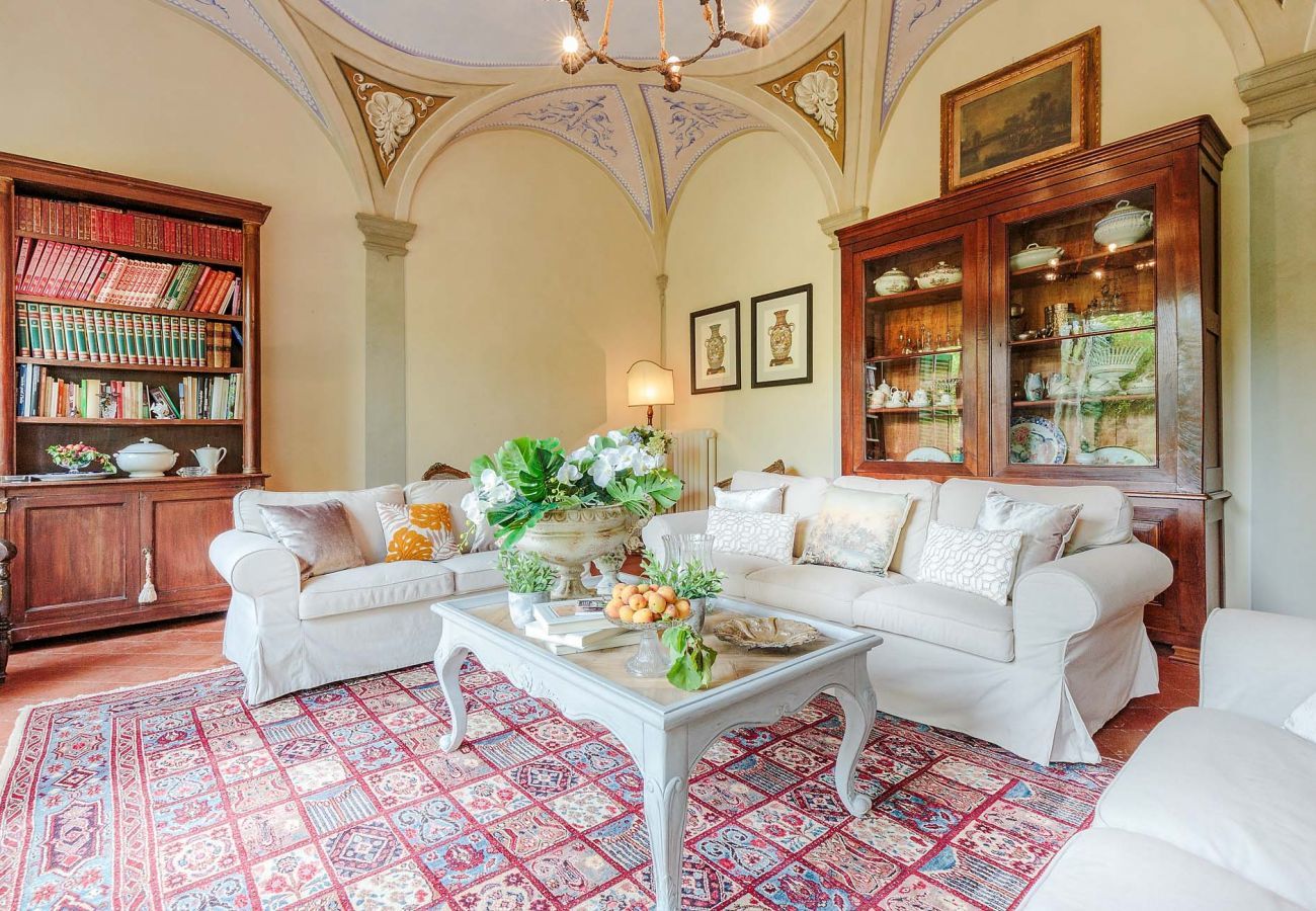 Villa a Gattaiola - Rewind In Style In a Renaissance Villa with Pool among the Vineyards in Lucca Property overview