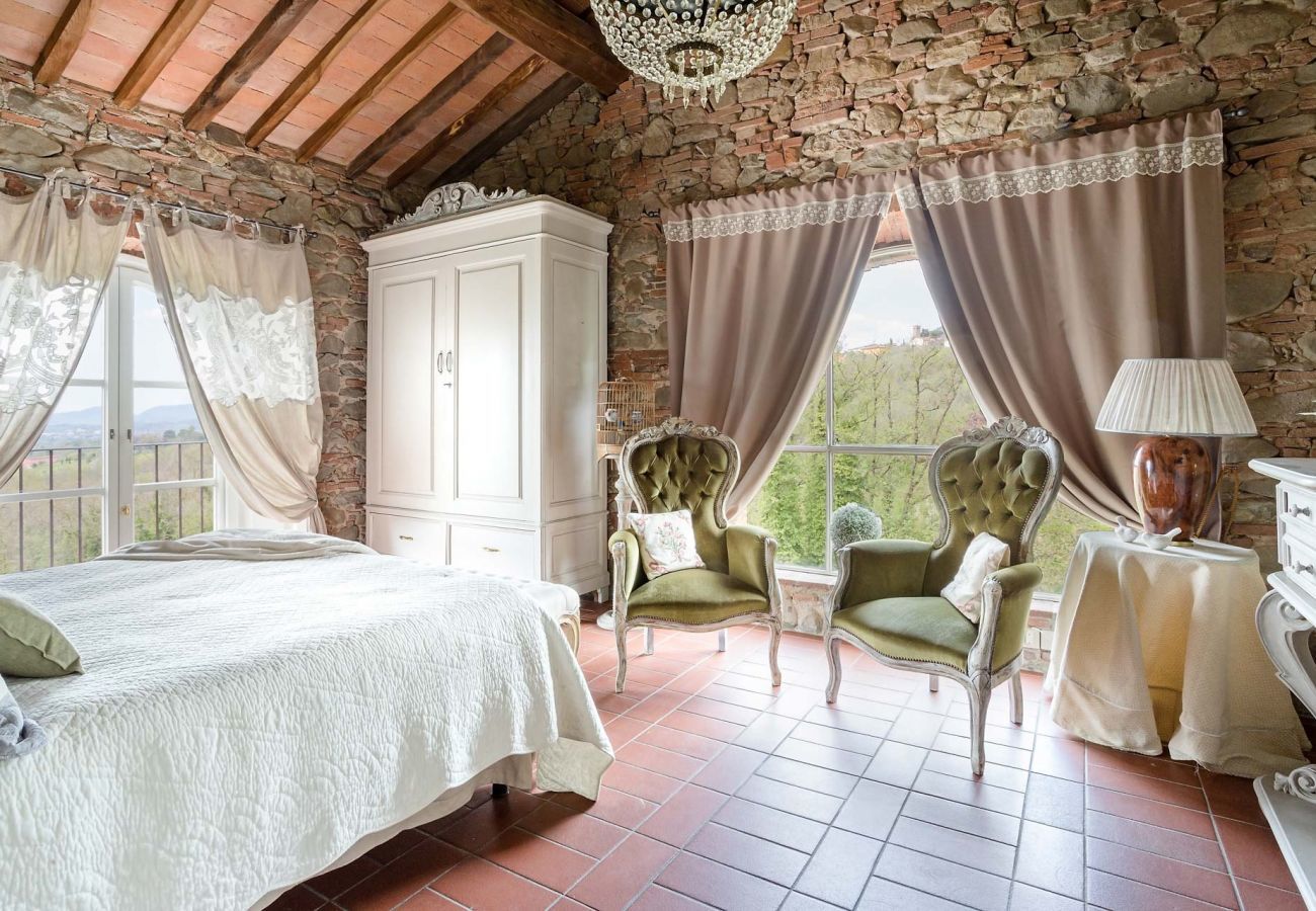 Villa a Capannori - 7 Bedrooms Luxury Farmhouse in LUCCA, Outdoor and Indoor Heated Swimming Pools