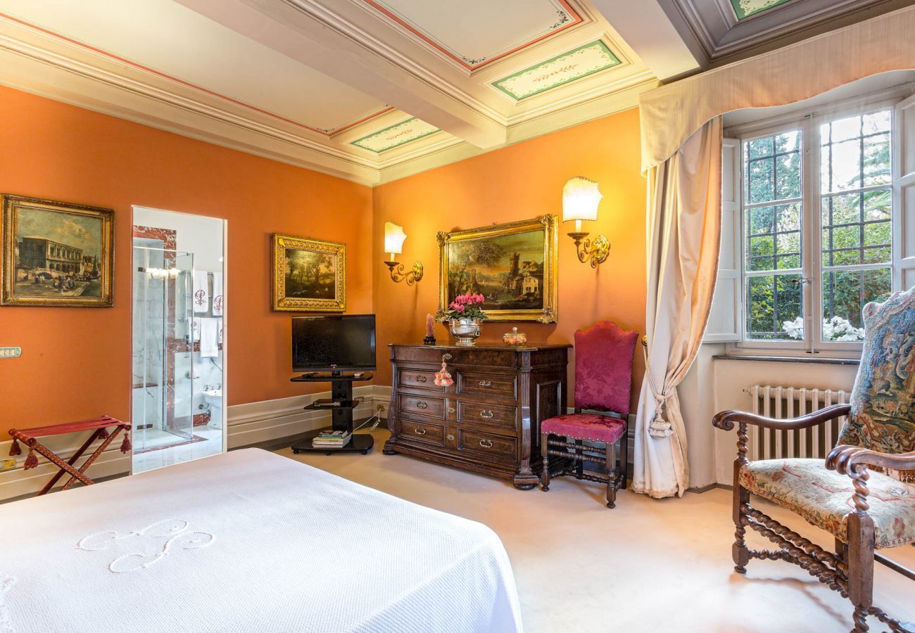 Villa a Lucca - An Exquisite Expression of Luxury: a 1600s Hunting Lodge