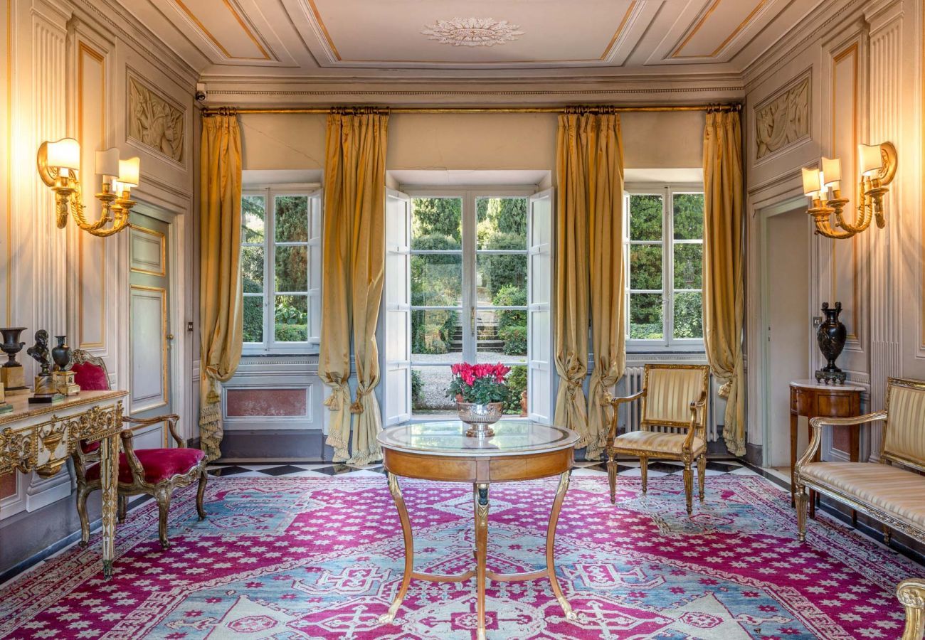 Villa a Lucca - An Exquisite Expression of Luxury: a 1600s Hunting Lodge