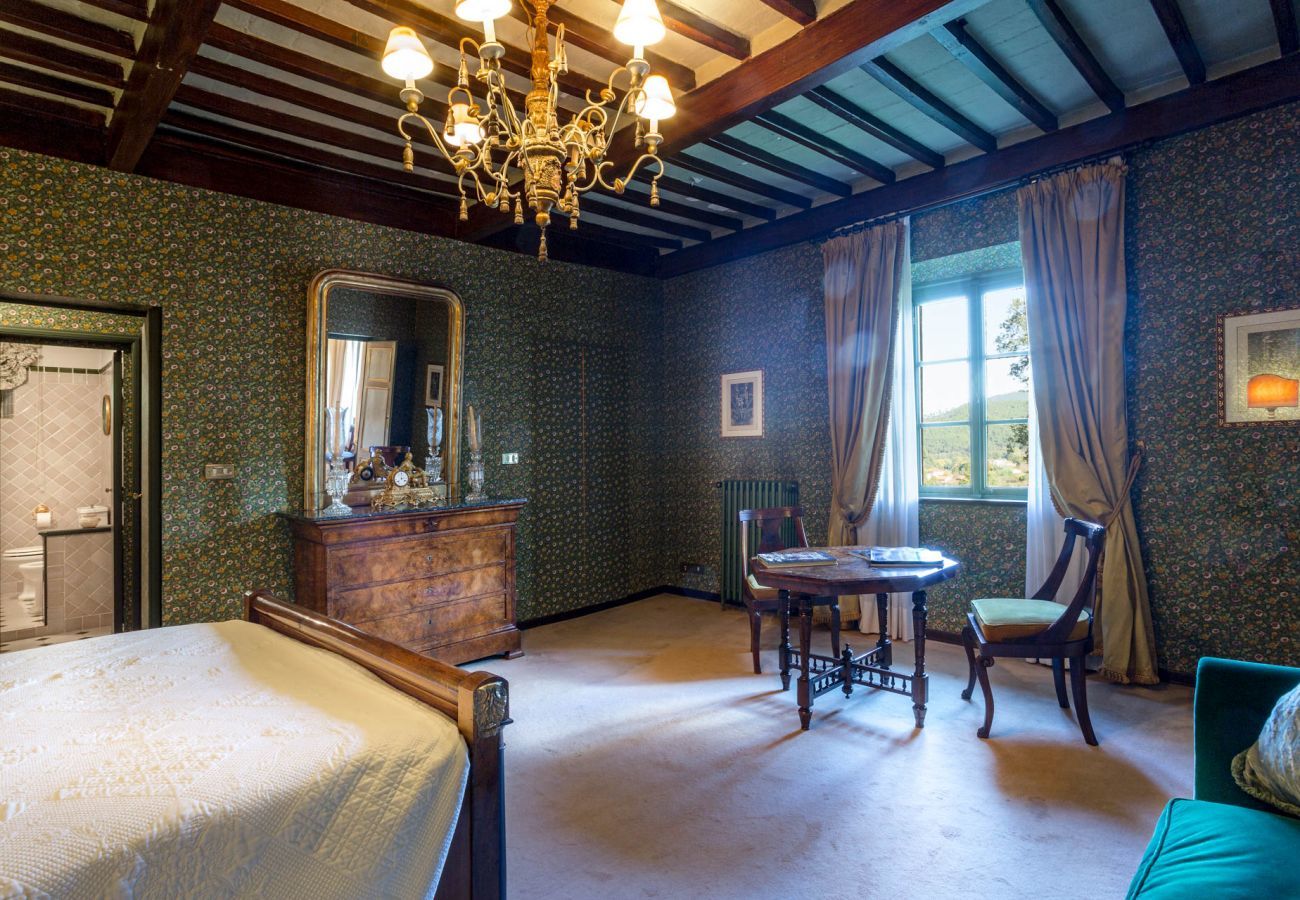 Villa a Lucca - An Exquisite Expression of Luxury: a 1600s Hunting Lodge