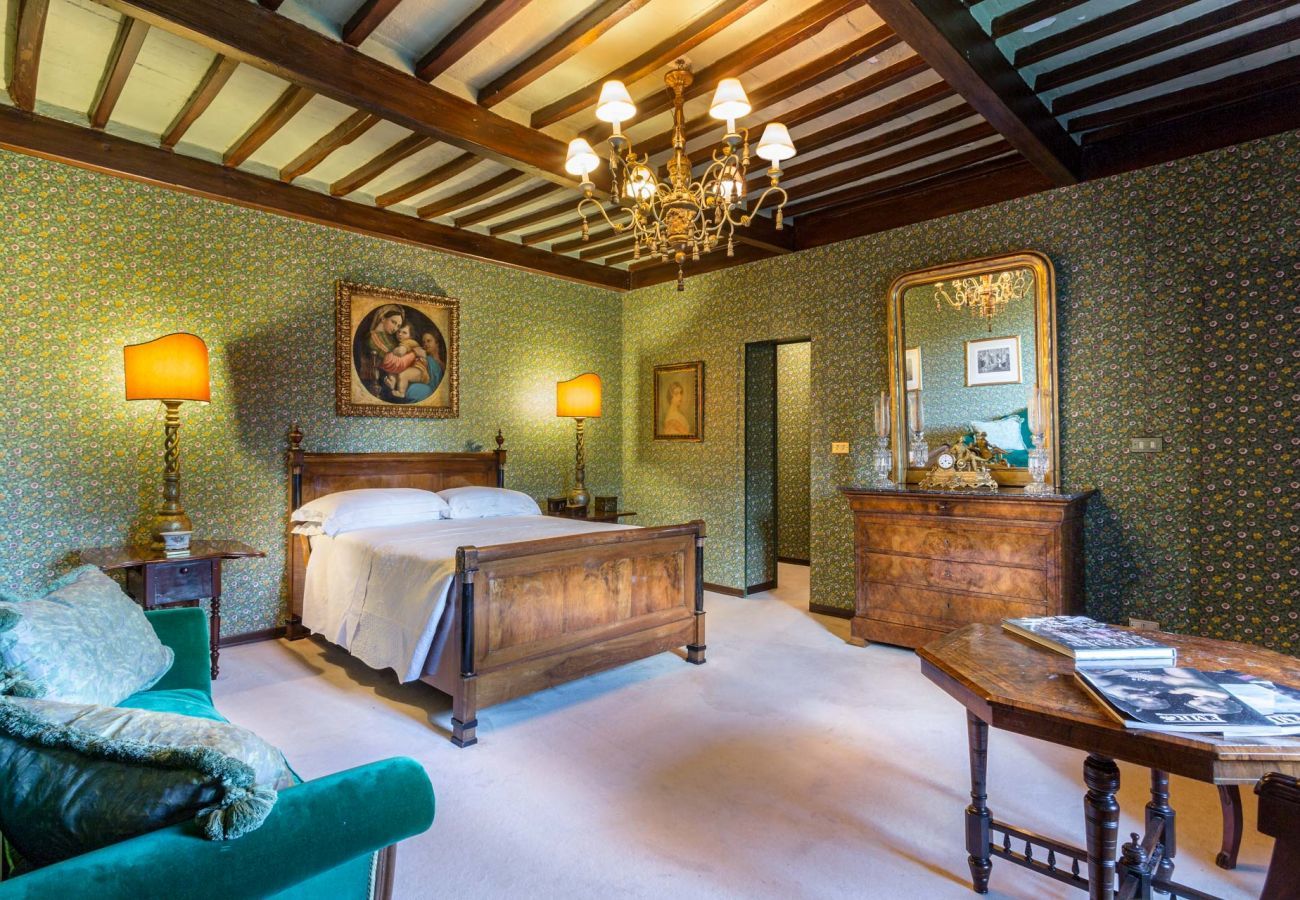 Villa a Lucca - An Exquisite Expression of Luxury: a 1600s Hunting Lodge