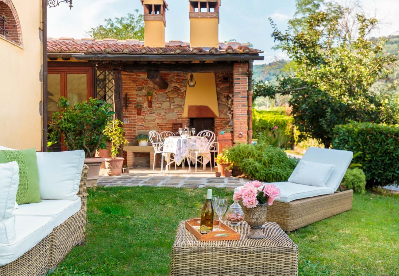 Villa a Uzzano - Rosyabate Cottage