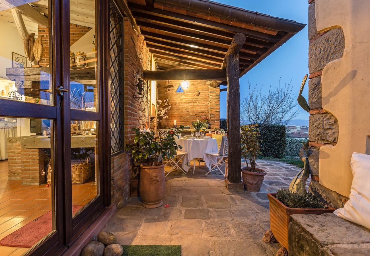 Villa a Uzzano - Rosyabate Cottage