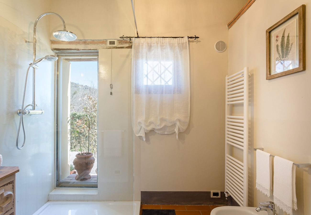 Villa a Uzzano - Rosyabate Cottage