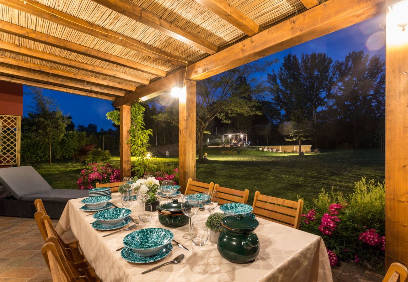 Villa a Monte San quirico - Villa sul Fiume
