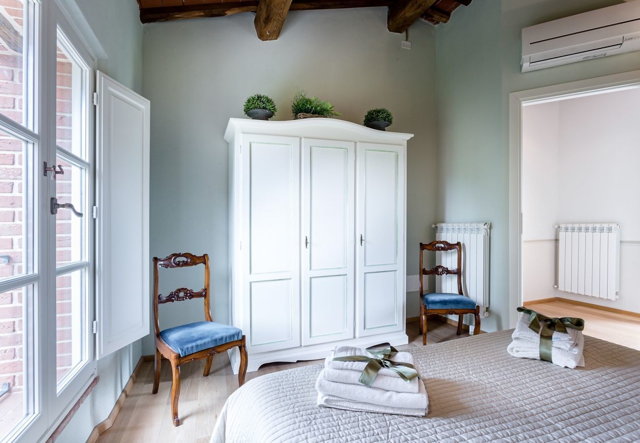Villa a Monte San quirico - Villa sul Fiume