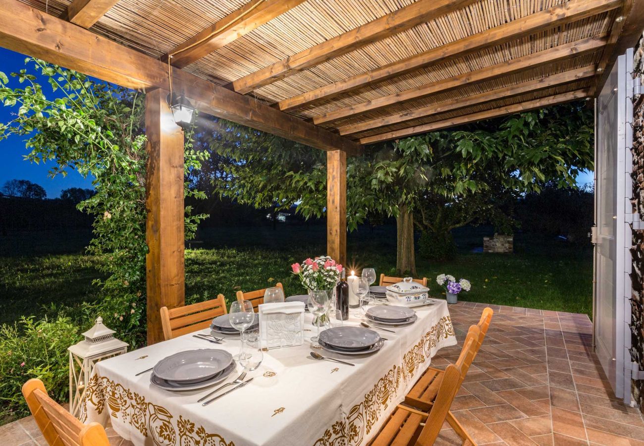 Villa a Monte San quirico - Villa sul Fiume