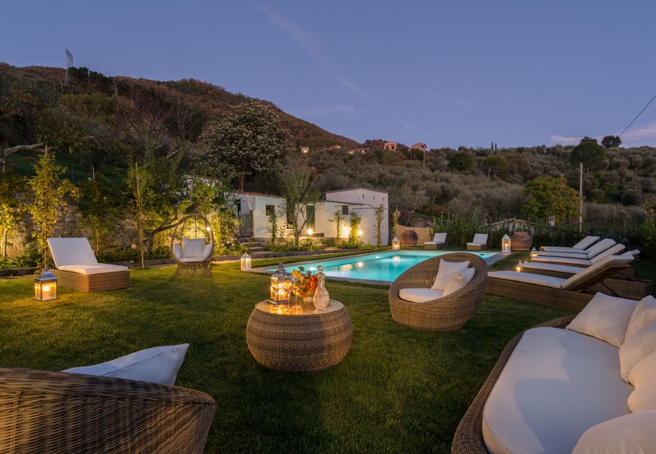 Villa a Capannori - Villa Valgiano
