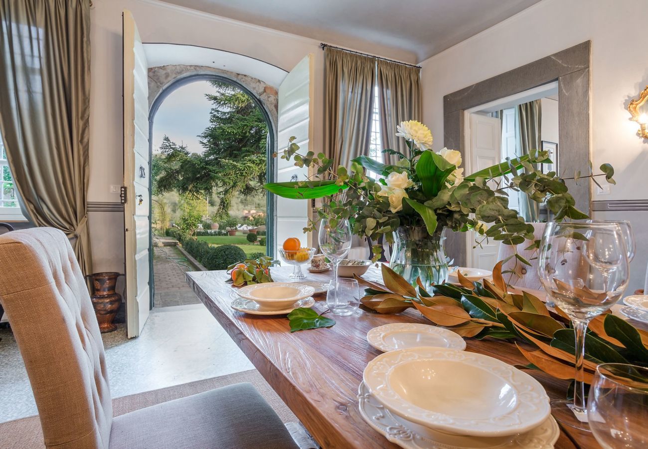 Villa a Capannori - Villa Valgiano