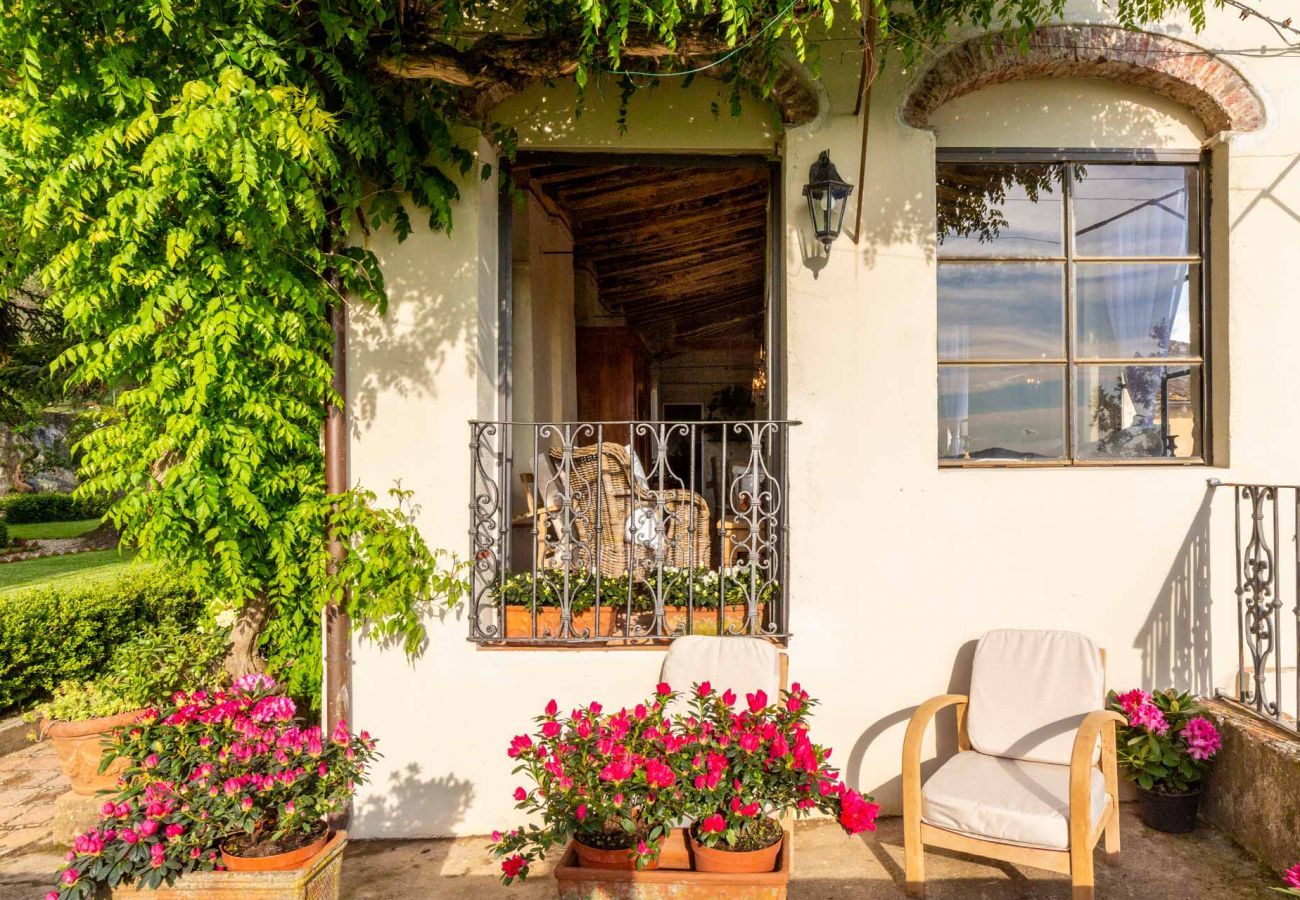 Villa a Capannori - Villa Valgiano