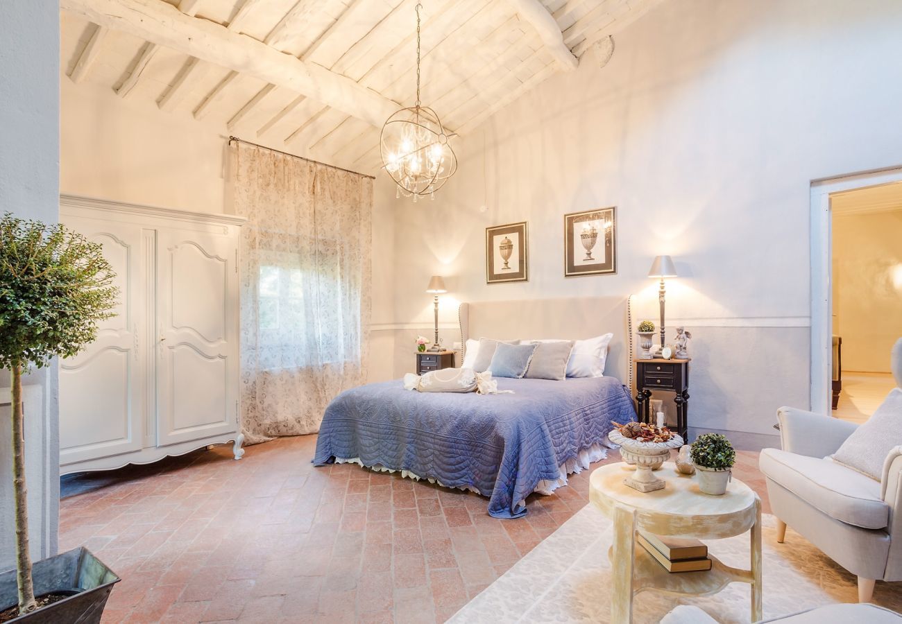 Villa a Capannori - Villa Valgiano